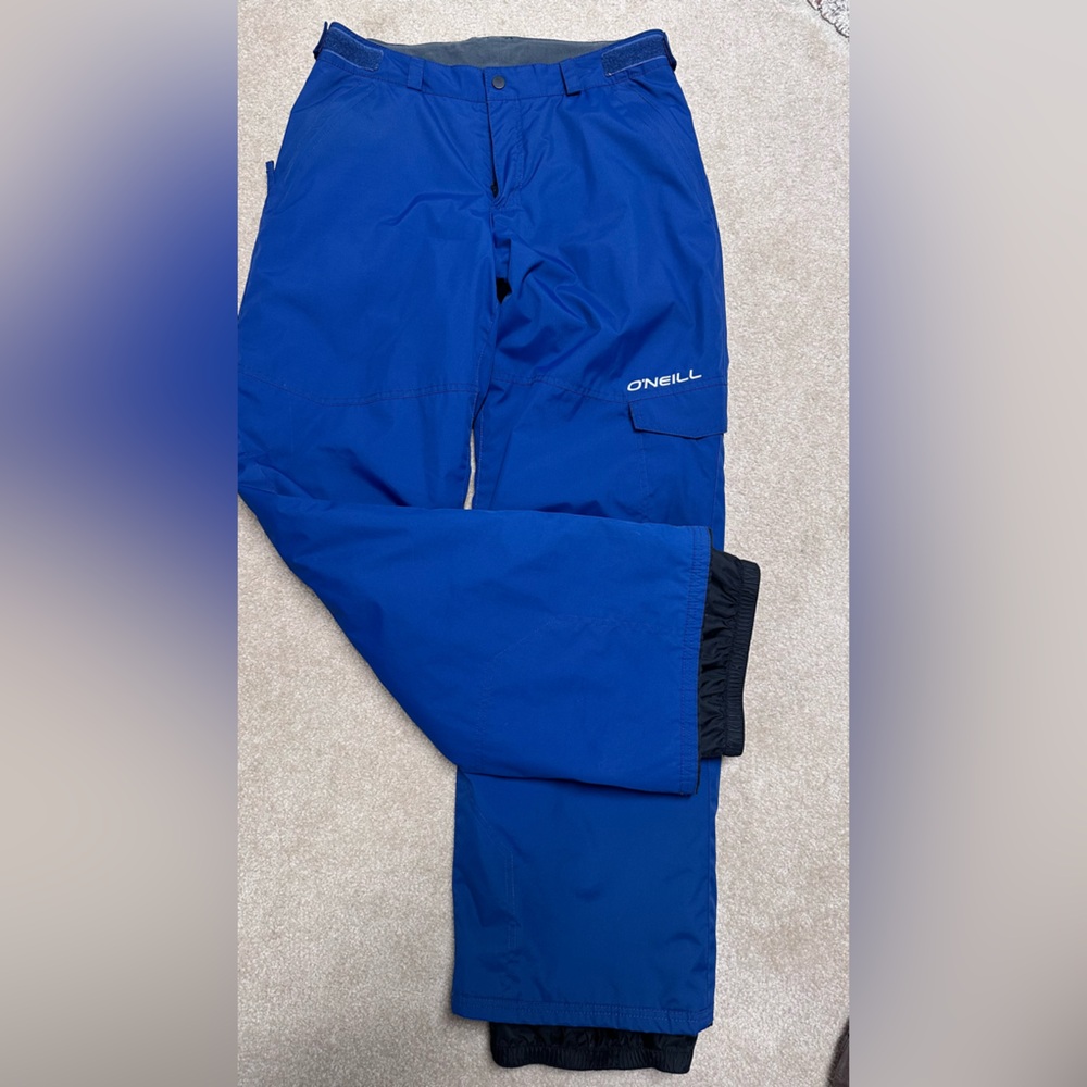 O'Neill snowboard or Ski pants.